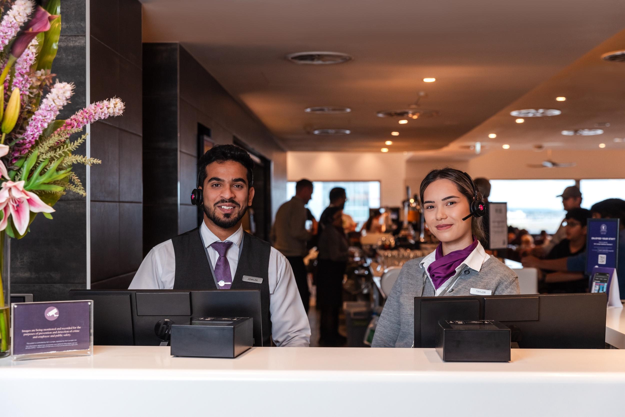 No1 Lounge Heathrow Staff Reception (1)